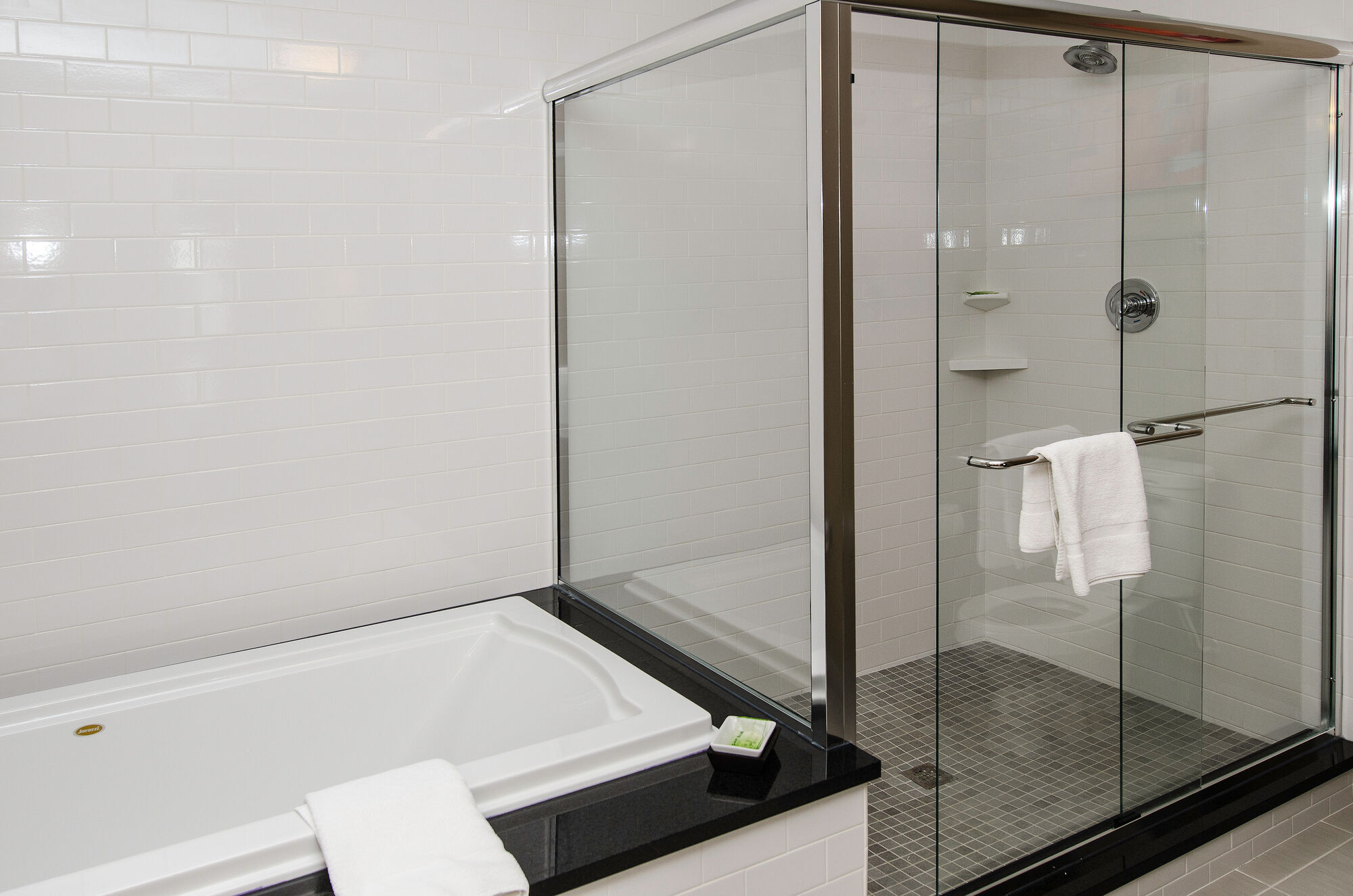 Holiday Inn Express & Suites Columbus - Easton Area By Ihg Gahanna Phòng bức ảnh